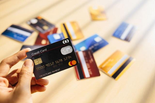 mở thẻ tín dụng chỉ cần CMND: 3